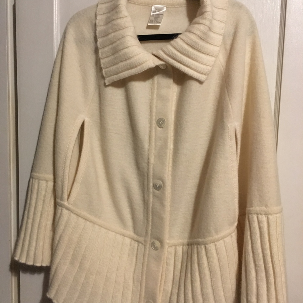Vintage Soft Lambswool Cape Button Front Ivory S/M - Picture 5 of 8